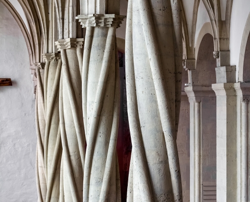 Säulen Nord-Seitenschiff Dom Braunschweig