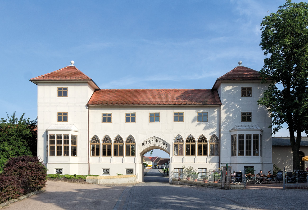Gasthof „Zum Eichenkranz“ Wörlitz Westansicht