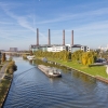 Mittellandkanal mit VW-Werk in Wolfsburg