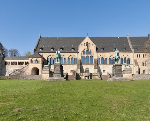 Kaiserpfalz Goslar (Ostansicht, Zentralperspektive, Sommer)