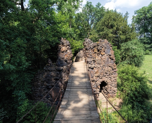 Kettenbrücke Wörlitzer Park