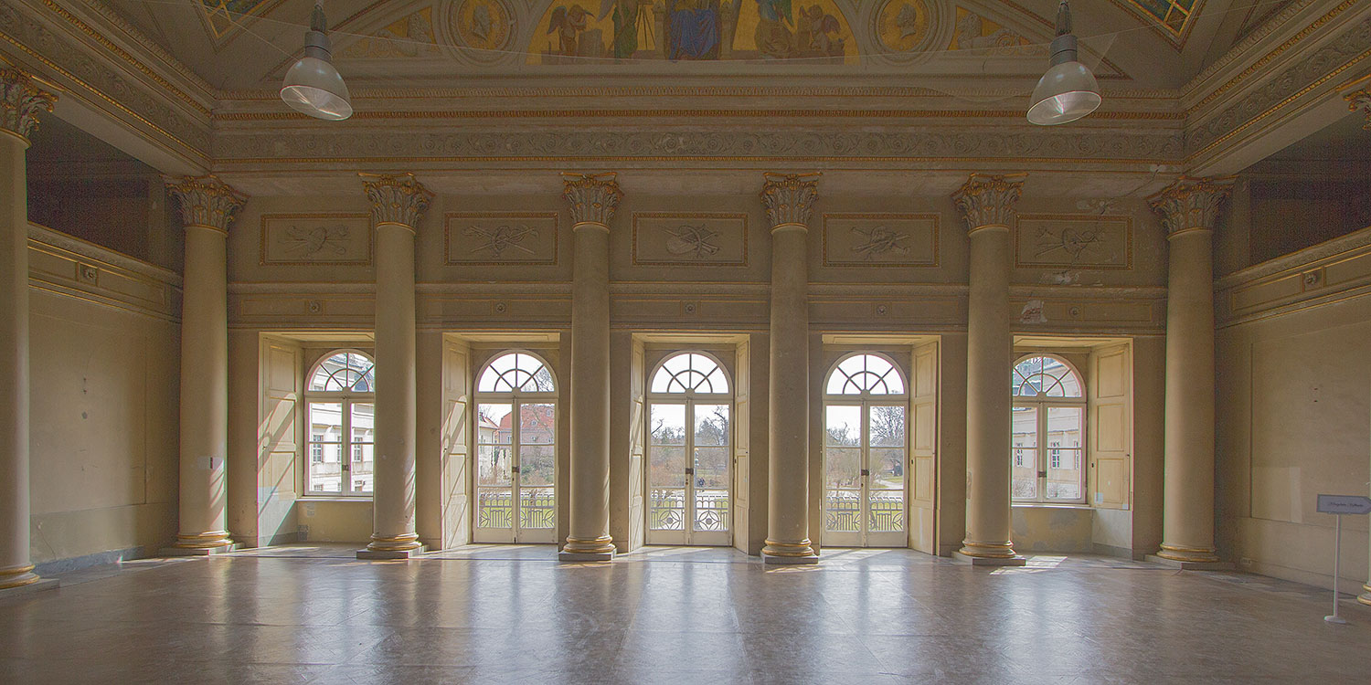 Kuppelsaal Neues Palais Pillnitz innen 4285